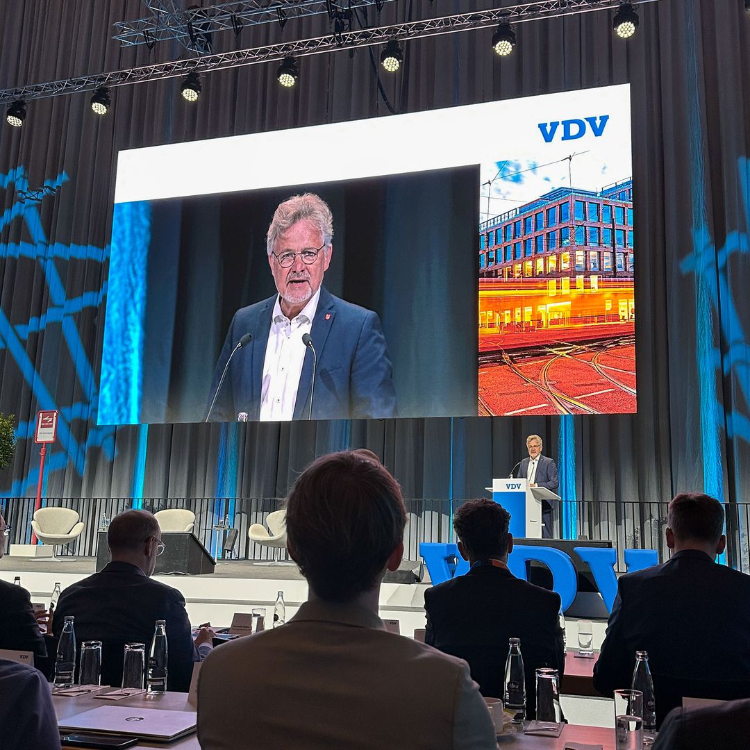Mayor of Karlsruhe Dr. Frank Mentrup speaking at the VDV Annual Conference (photo: Ulla Rettig)
